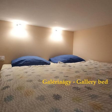 City Lights Apartman Keszthely Extérieur photo